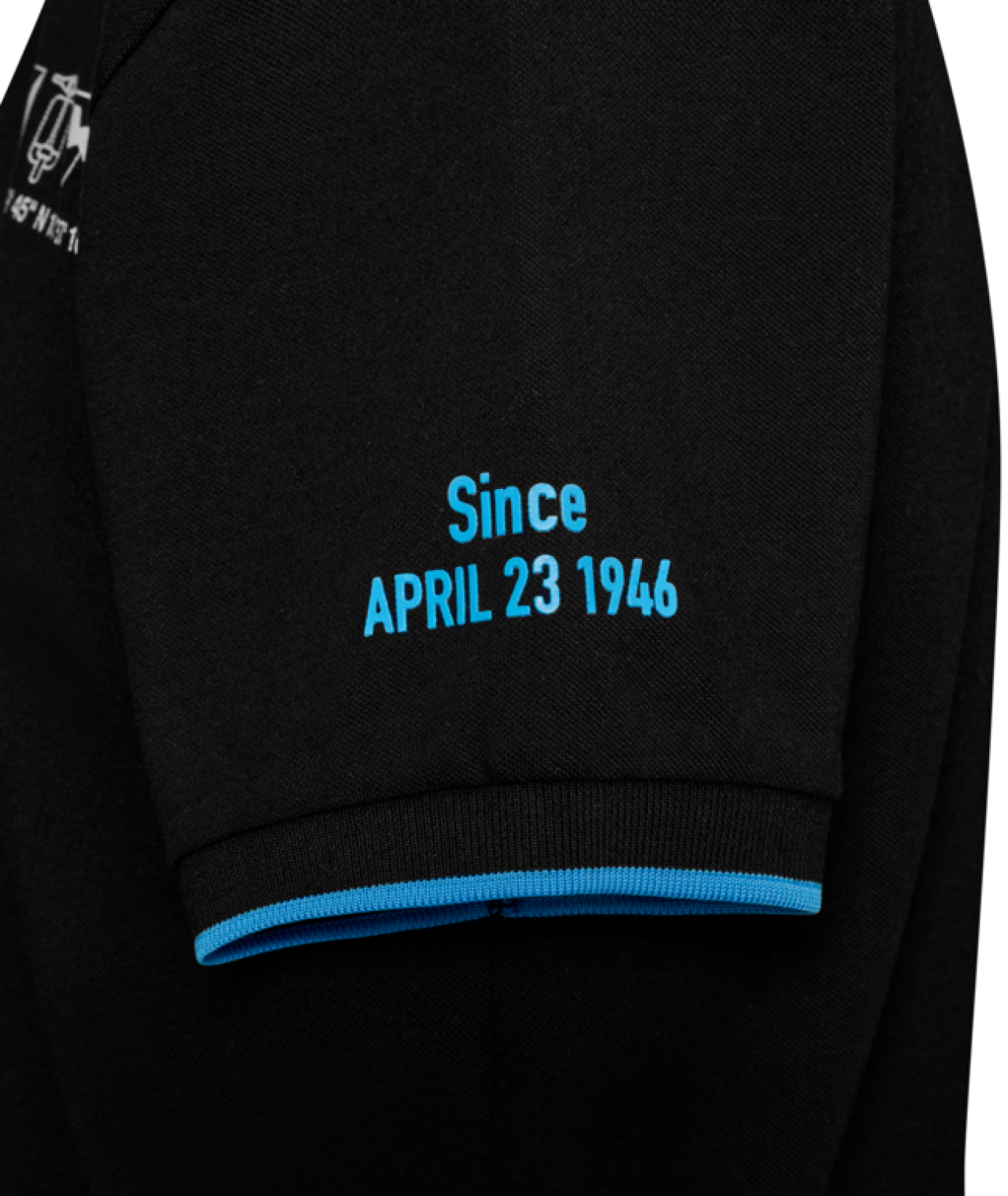 Camiseta polo Vespa negra, colección DEC