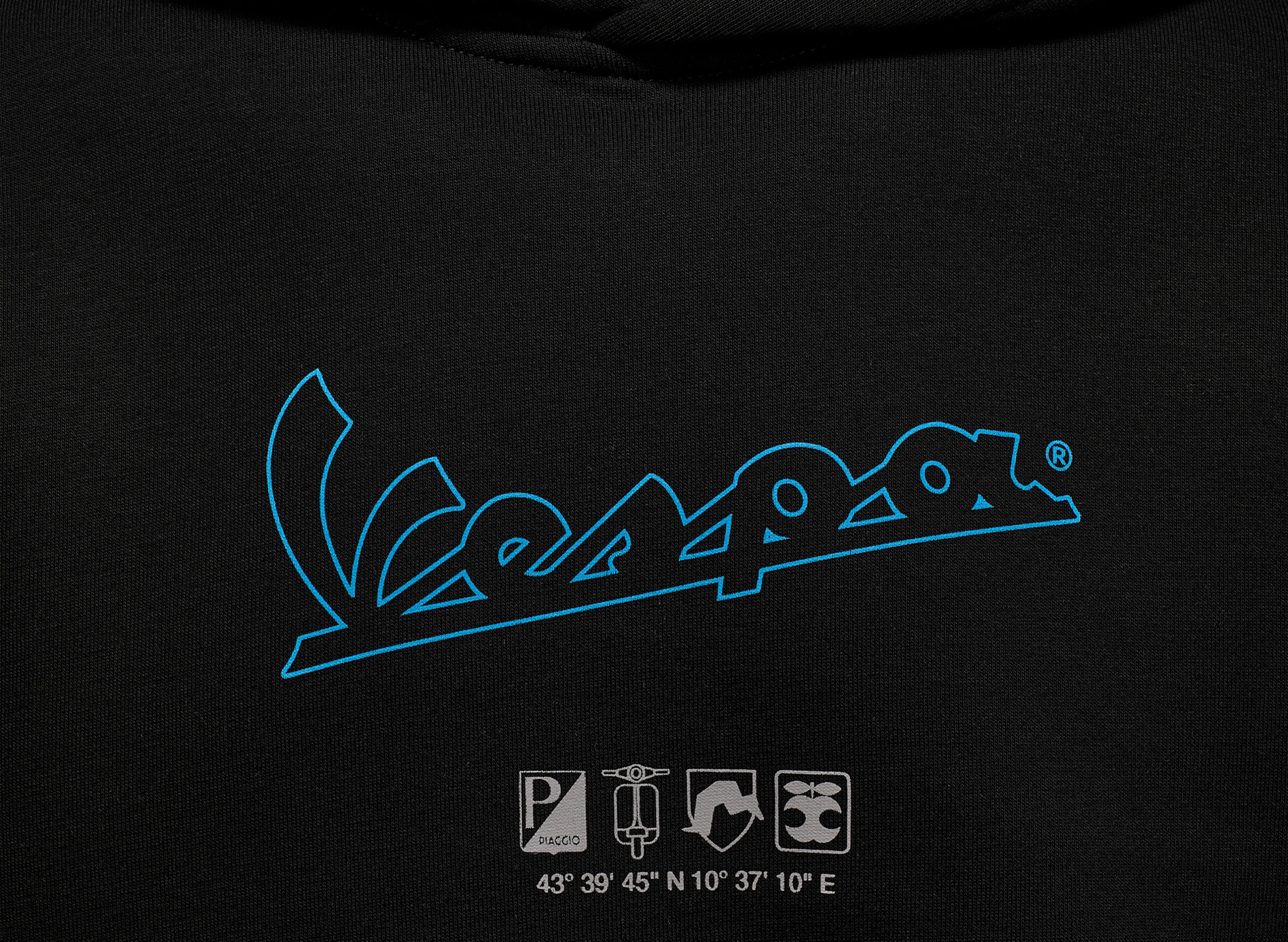 Sudadera Vespa con capucha negra DEC-Collection