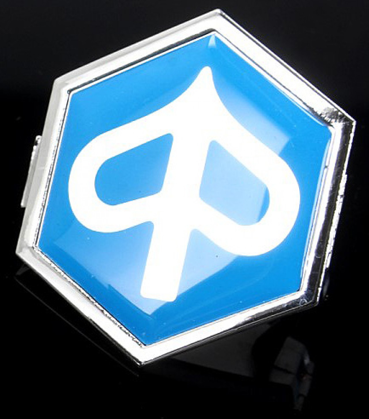 Emblema "PIAGGIO" en cascada, azul